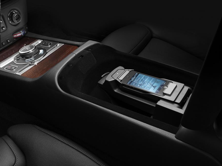  Rolls-Royce Ghost 2014 года  (CN) (фото 16 из 22)